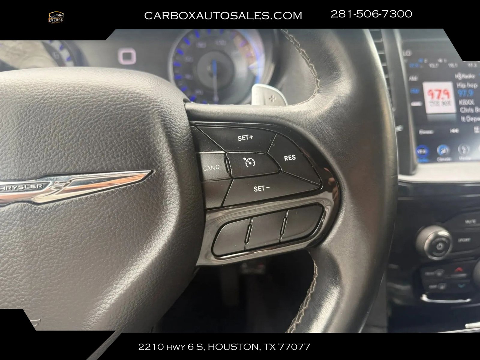 Used 2018 Chrysler 300 S AWD/4WD image 20