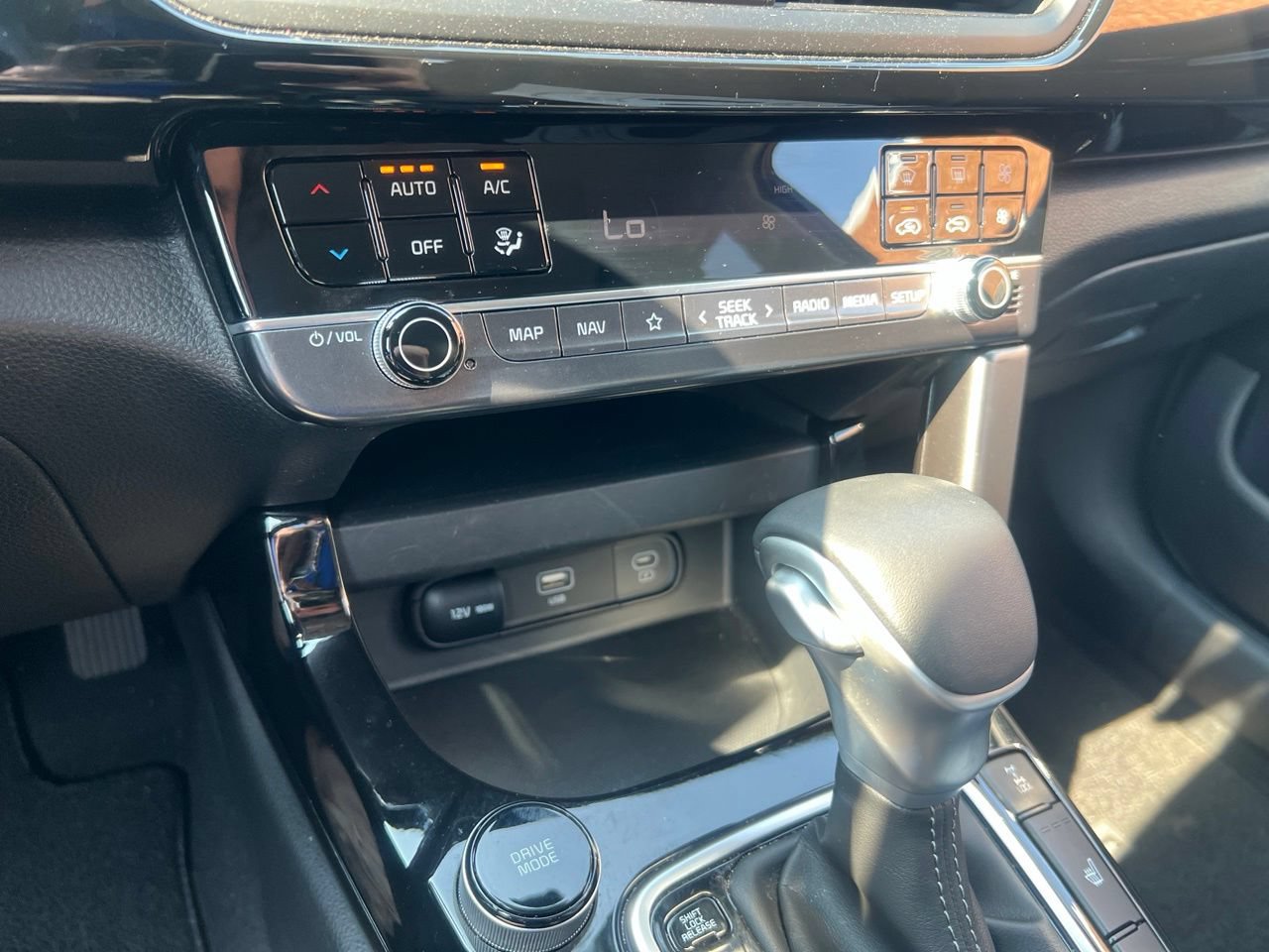 Used 2024 Kia Seltos X-Line AWD/4WD image 34