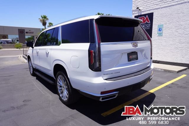 Used 2021 Cadillac Escalade ESV Premium Luxury AWD/4WD image 61