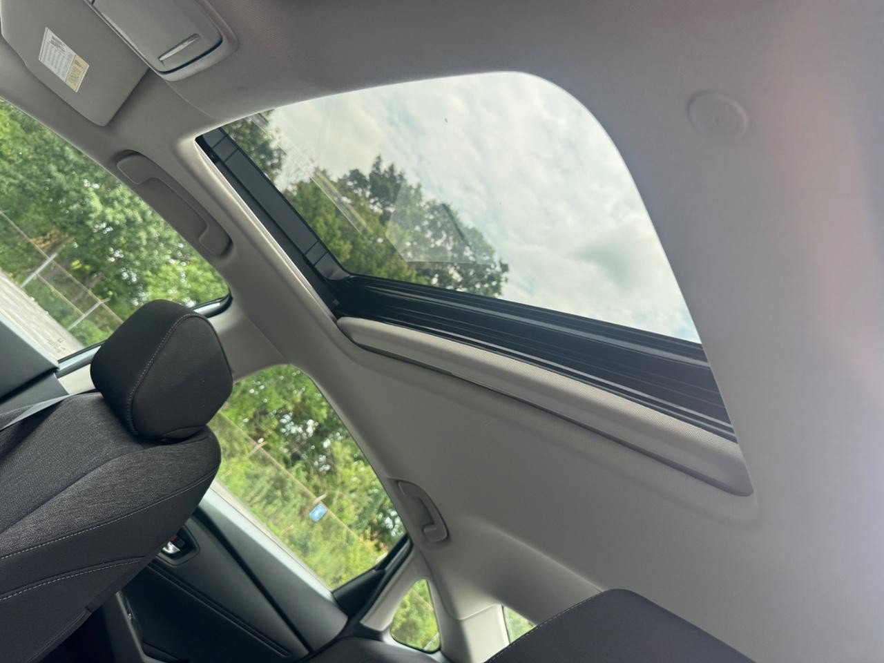 Certified 2025 Honda Accord SE image 20