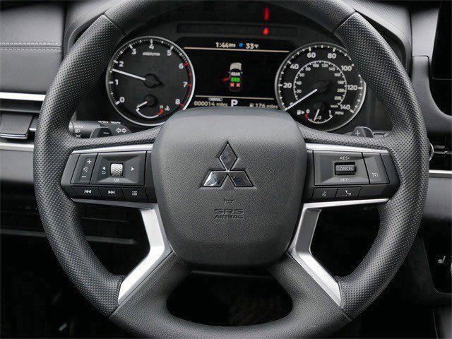 New 2026 Mitsubishi Outlander ES image 8