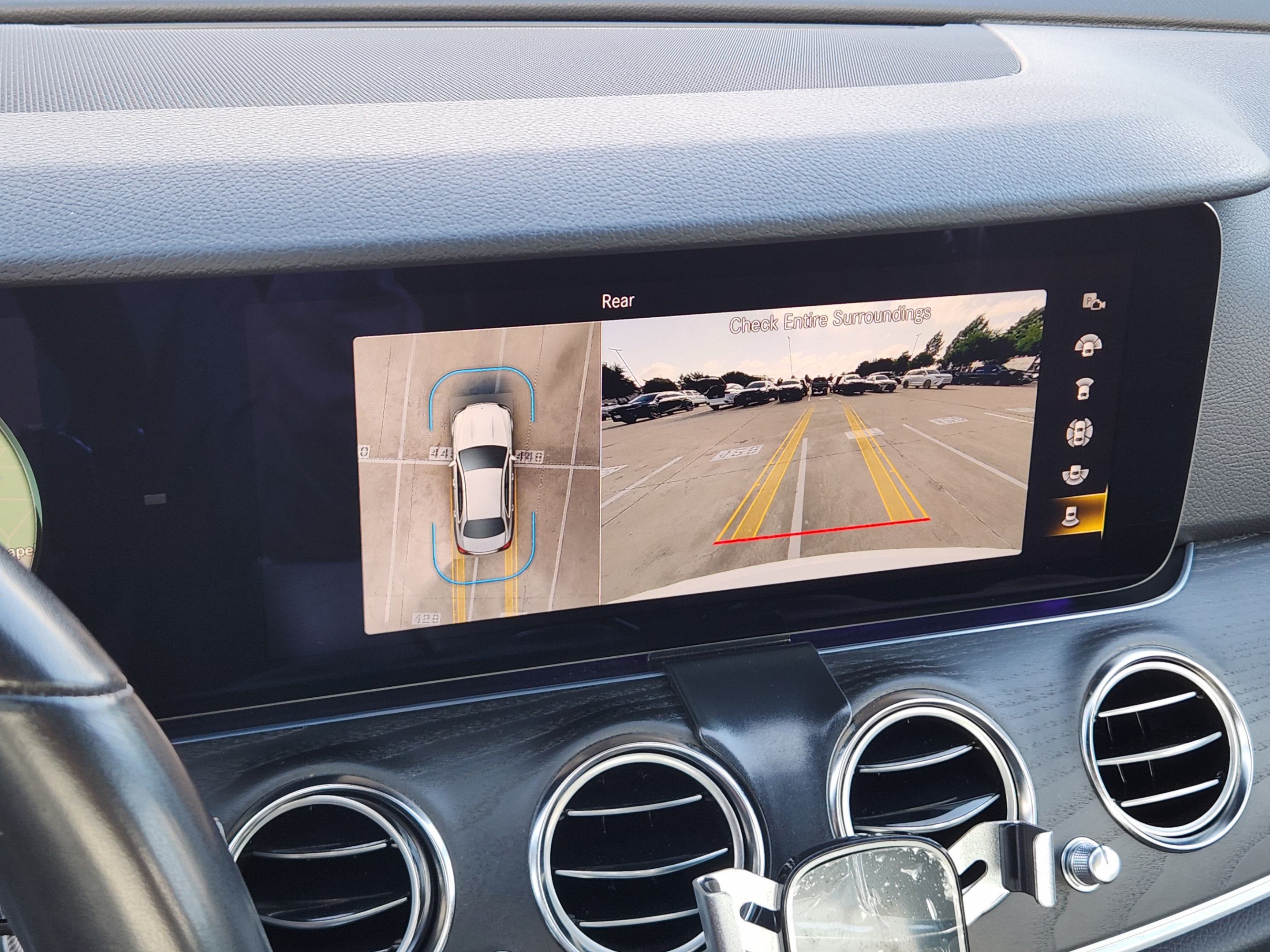 Used 2023 Mercedes-Benz E 350 Sedan image 24