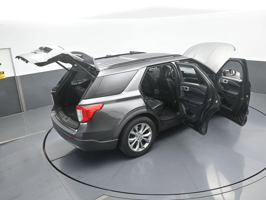 Used 2020 Ford Explorer XLT w/ Equipment Group 202A image 76