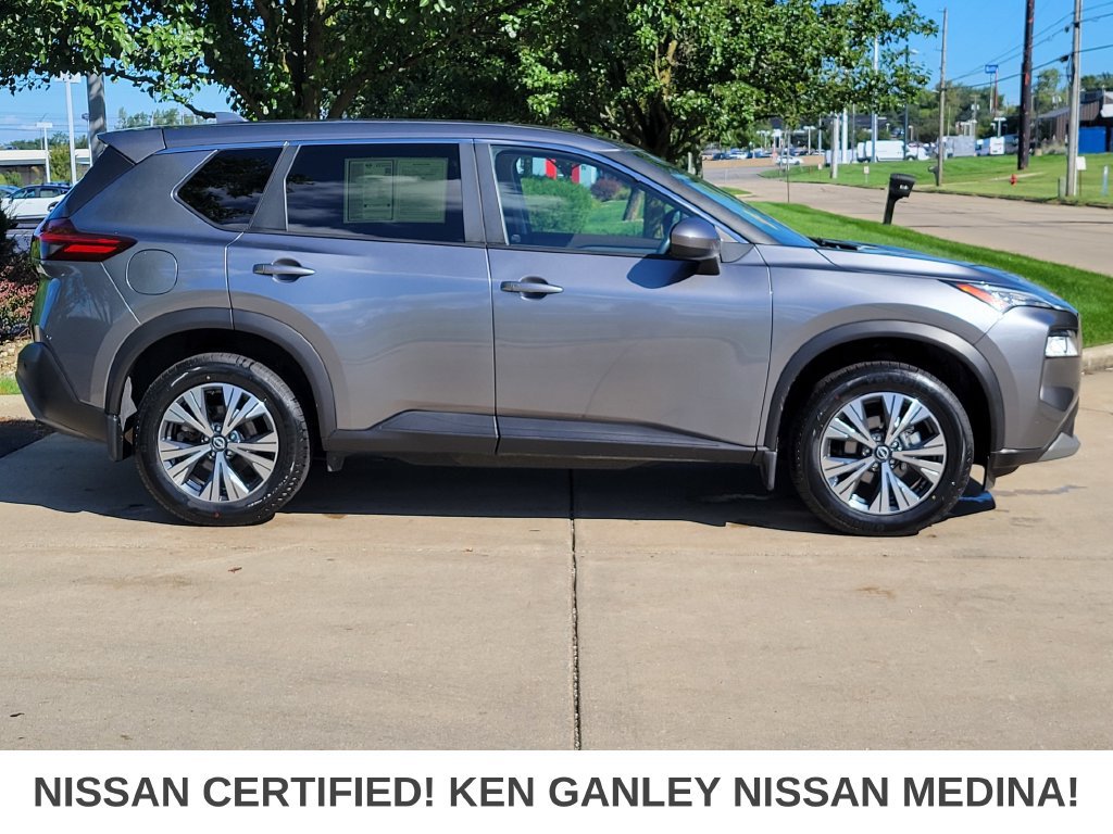 Certified 2023 Nissan Rogue SV AWD/4WD image 2