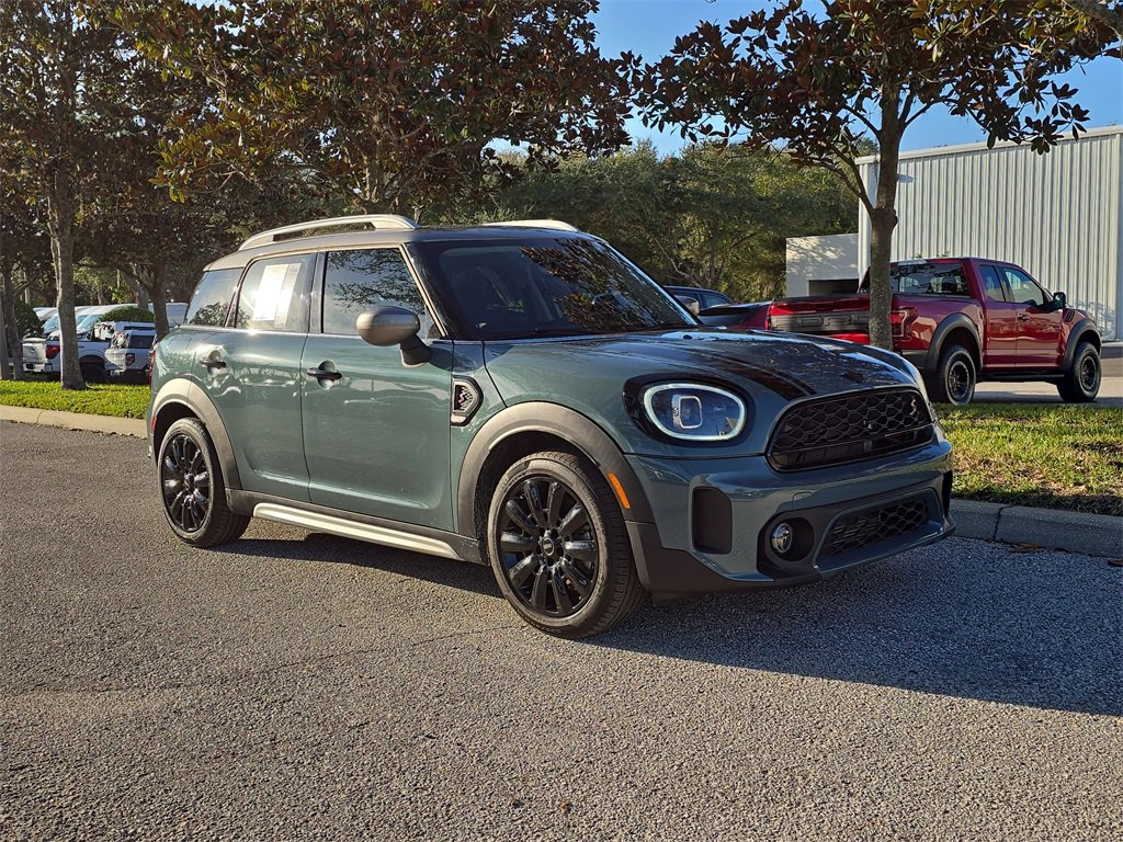 Used 2024 MINI Cooper Countryman S w/ Premium Package image 2