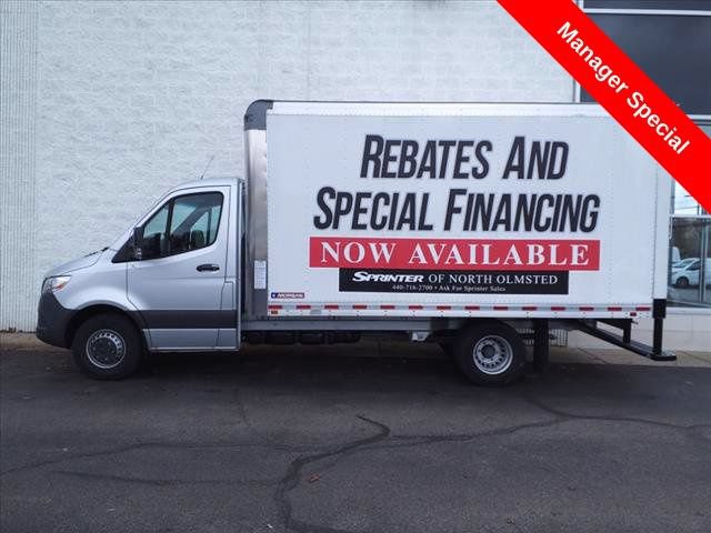 Used 2022 Mercedes-Benz Sprinter 3500 image 4