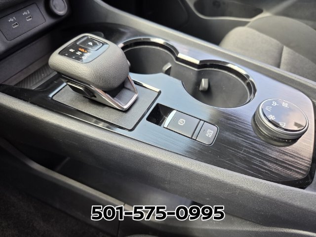 Used 2025 Nissan Rogue SV AWD/4WD image 27