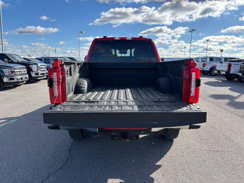 Used 2024 Ford F350 Lariat w/ Chrome Package image 4