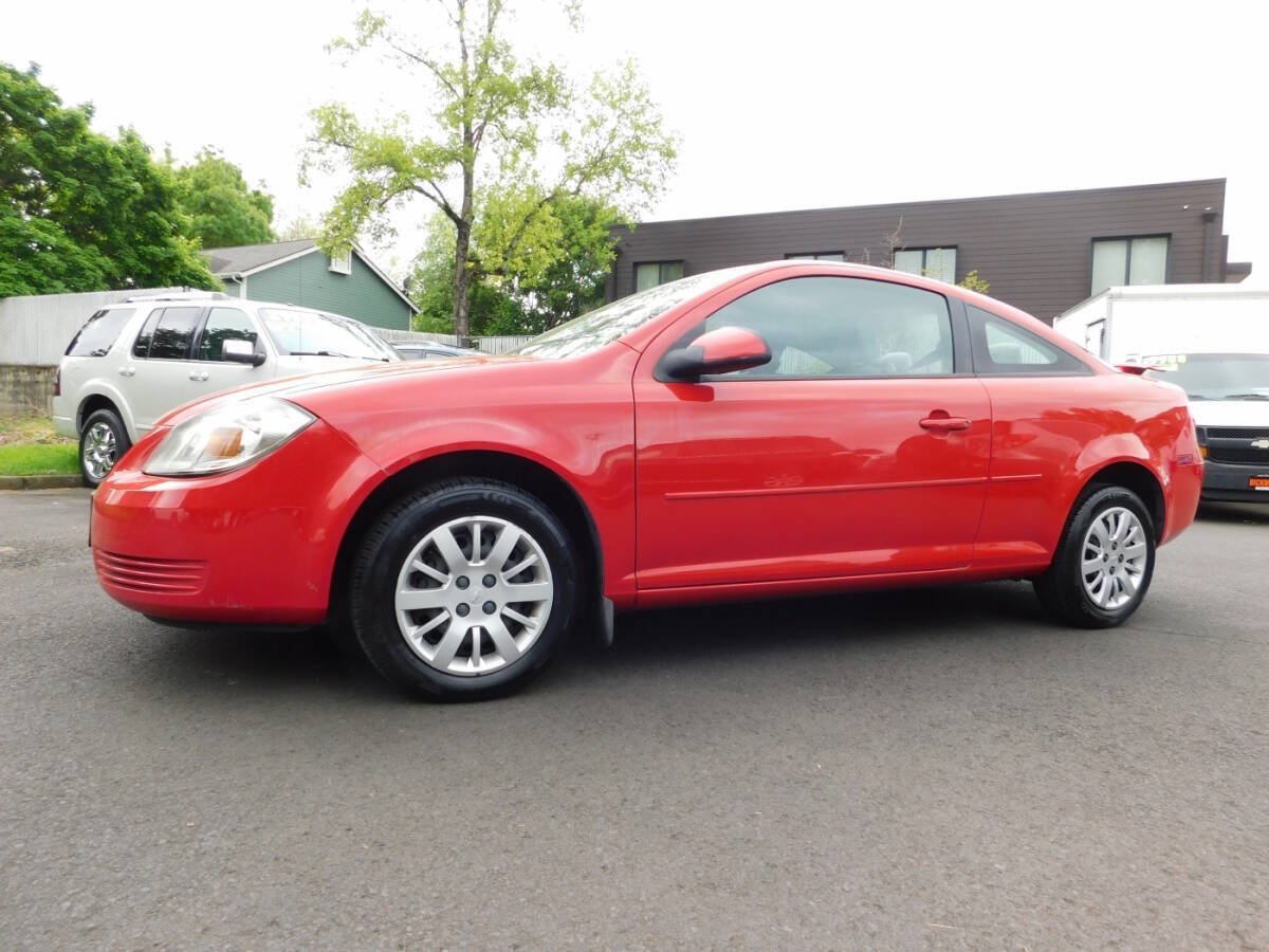 Used 2010 Chevrolet Cobalt LT FWD image 4