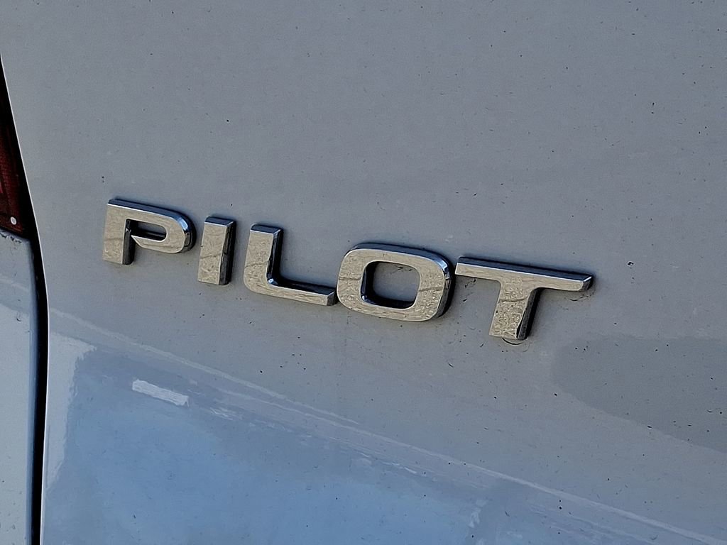 Used 2022 Honda Pilot Touring image 31