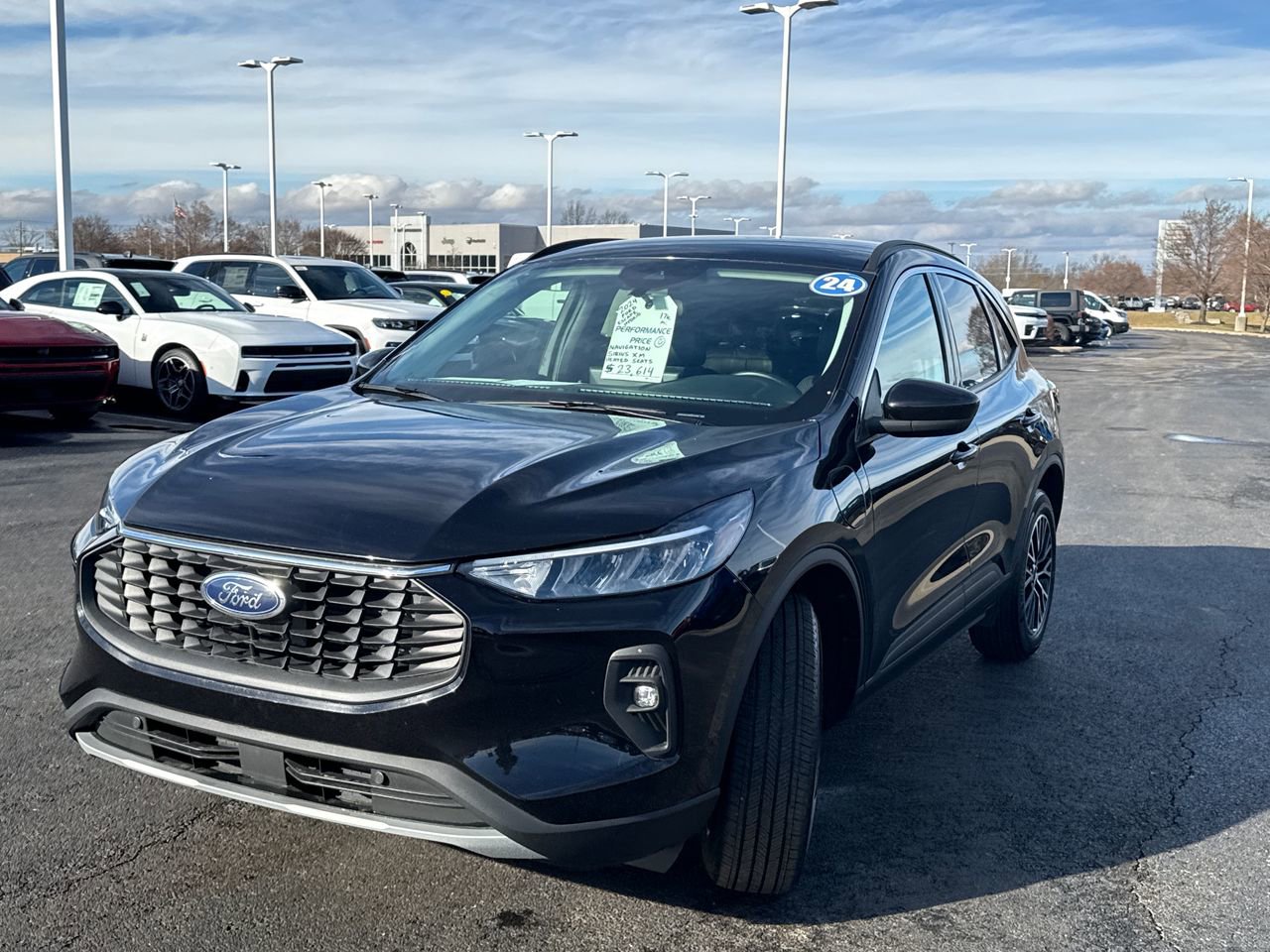 Used 2024 Ford Escape SE image 7