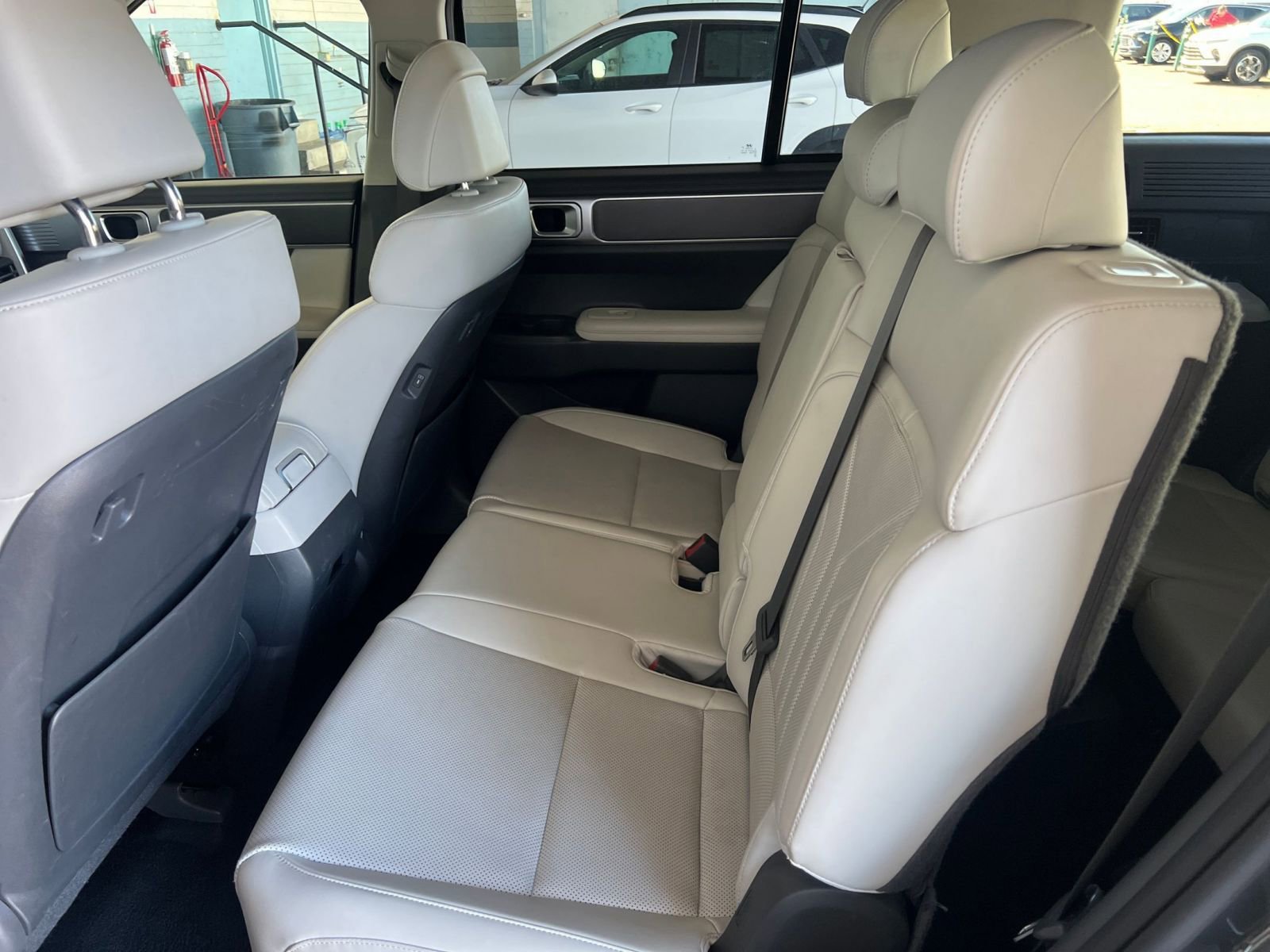 Used 2025 Hyundai Santa Fe SEL image 28