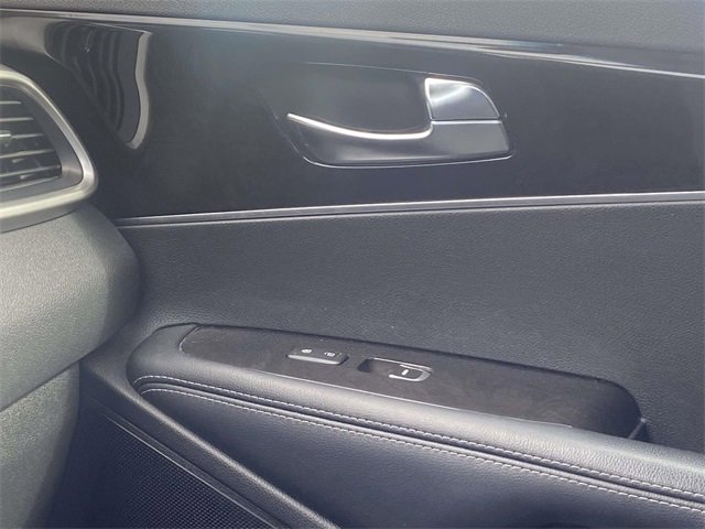Used 2017 Kia Sorento L image 24