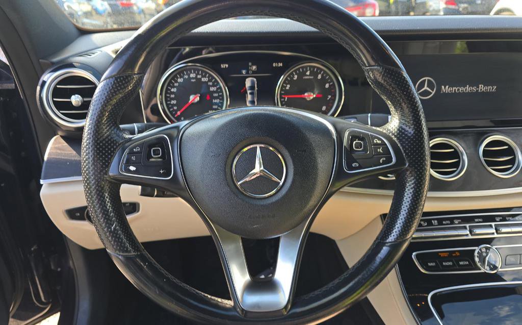 Used 2017 Mercedes-Benz E 300 4MATIC w/ Premium 2 Package image 14