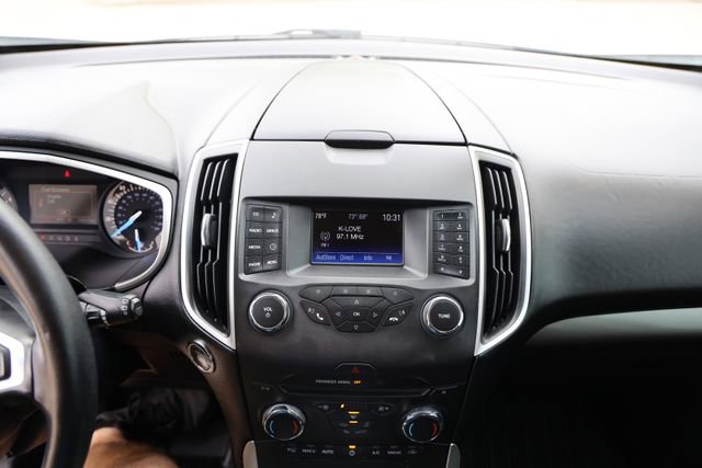 Used 2015 Ford Edge SEL FWD image 16