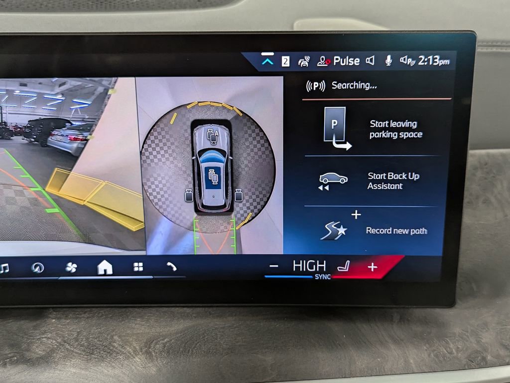 Certified 2024 BMW X5 xDrive40i w/ M Sport Package image 28