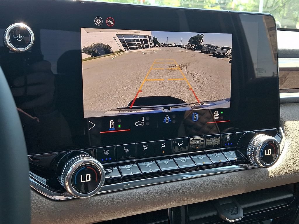 New 2026 GMC Canyon Denali AWD/4WD image 13