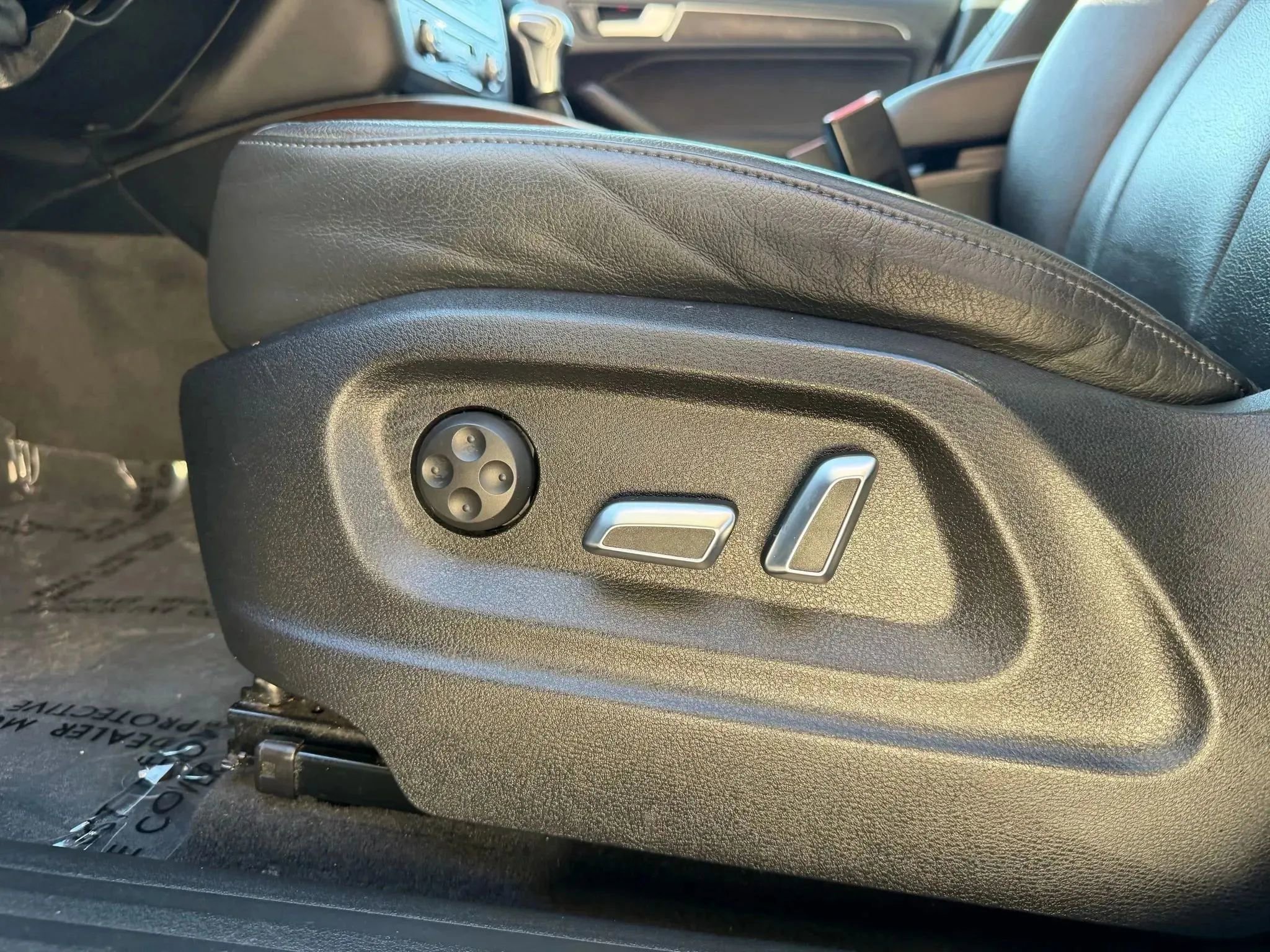 Used 2014 Audi Q5 2.0T Premium Plus w/ Premium Plus Package image 25