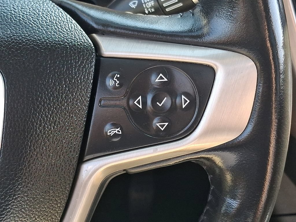 Used 2018 GMC Acadia Denali w/ Technology Package AWD/4WD image 23