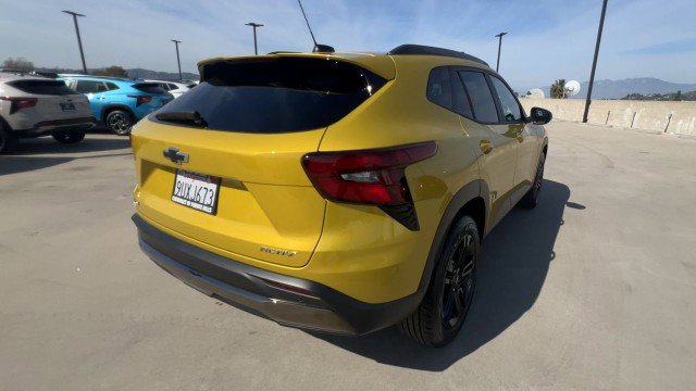 Used 2025 Chevrolet Trax ACTIV w/ Driver Confidence Package image 8