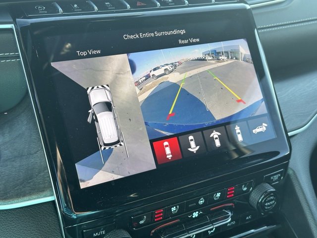 Used 2024 Jeep Grand Cherokee L Limited w/ Luxury Tech Group II image 10