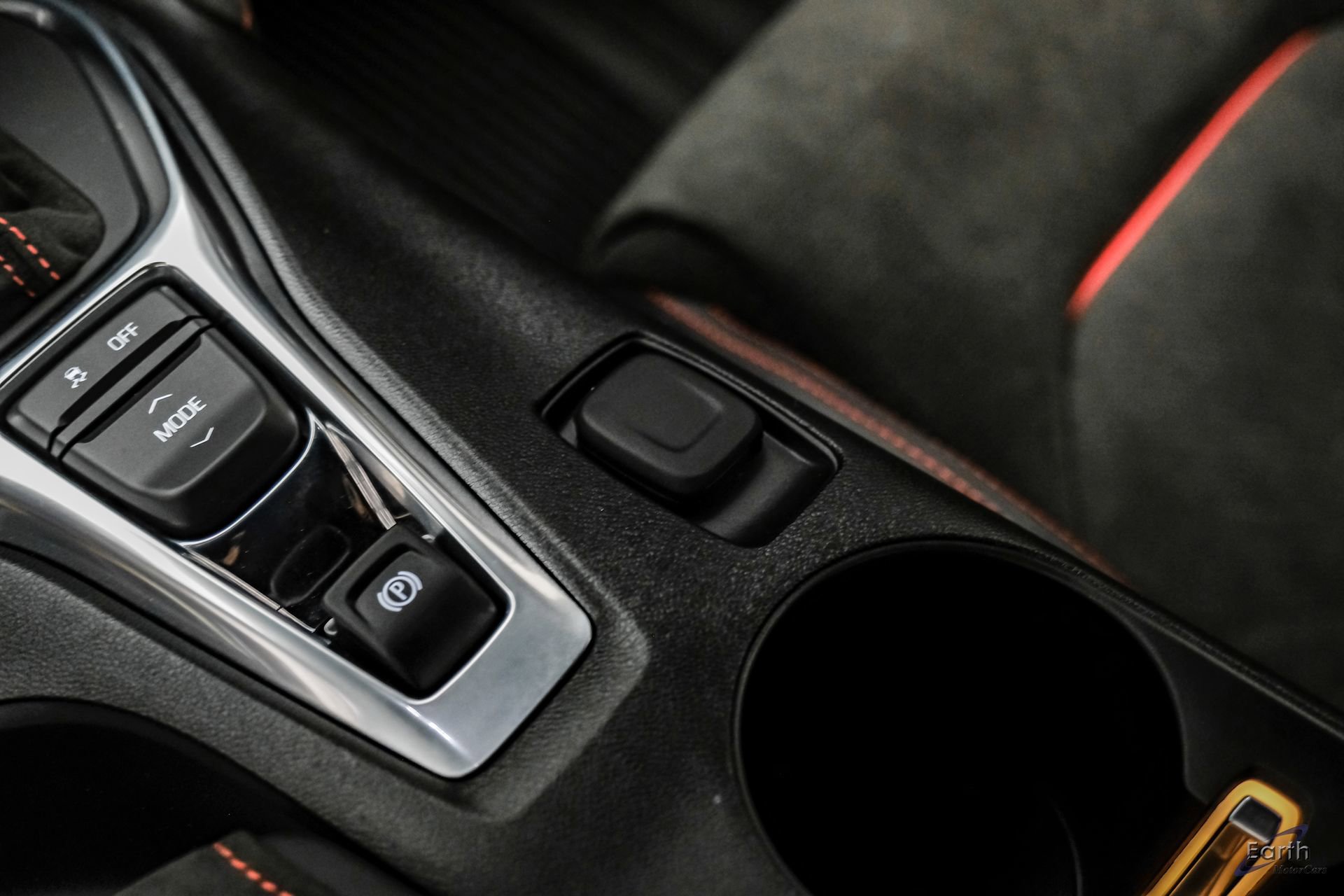 Used 2024 Chevrolet Camaro ZL1 RWD image 65