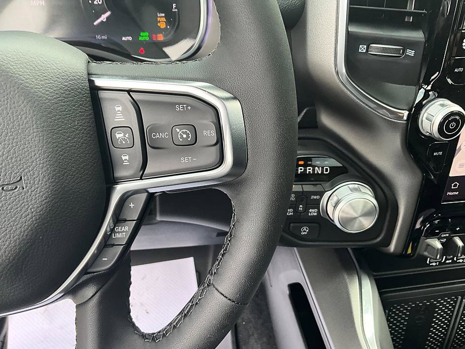 New 2027 RAM 1500 Laramie w/ Night Edition AWD/4WD image 33