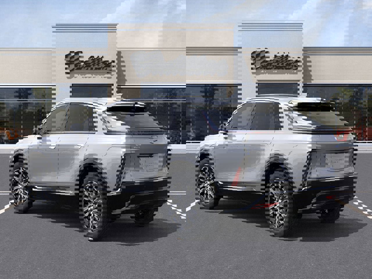 New 2025 Cadillac Lyriq Luxury image 3