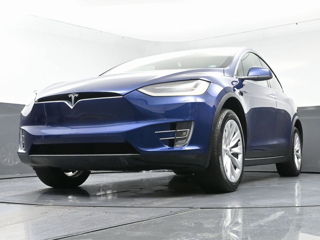 Used 2017 Tesla Model X 100D image 56