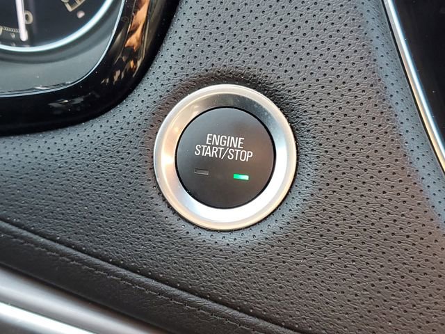 Certified 2025 Cadillac XT5 Luxury AWD/4WD image 20