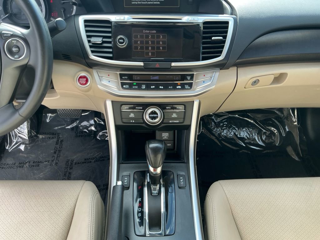 Used 2015 Honda Accord EX-L image 11