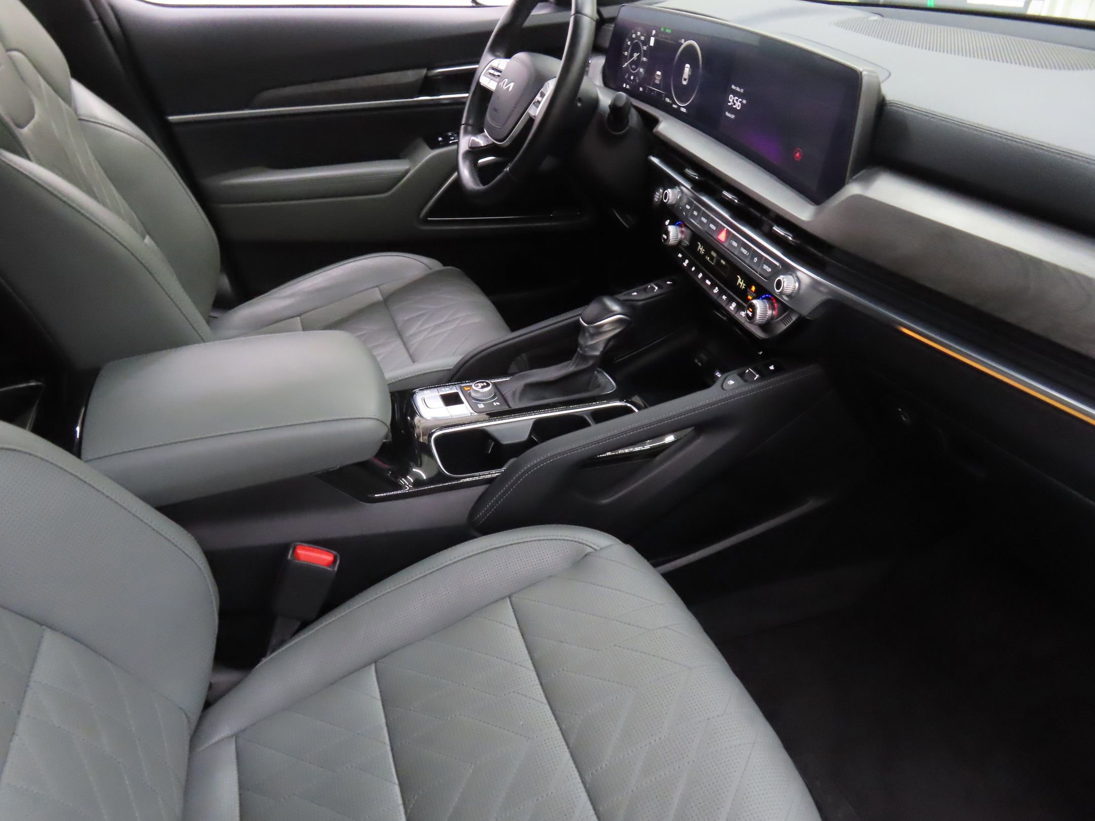 Used 2023 Kia Telluride SX Prestige X-Line image 25