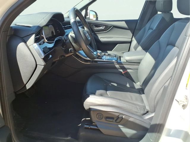 Used 2025 Audi Q7 3.0T Premium Plus AWD/4WD image 19
