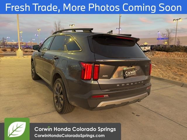 Used 2022 Kia Sorento SX Prestige w/ Rust Color Package image 5