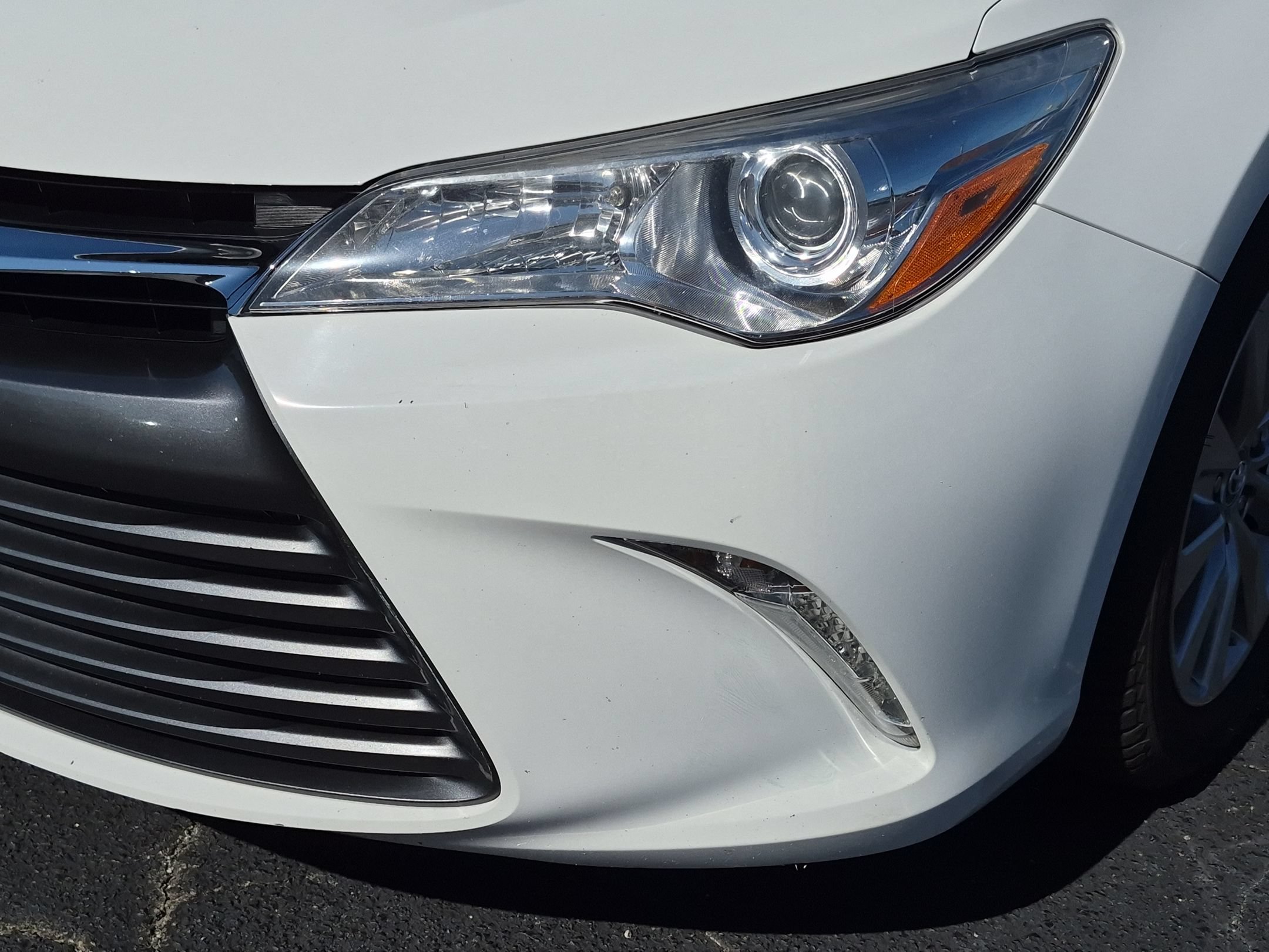 Used 2017 Toyota Camry XLE FWD image 9