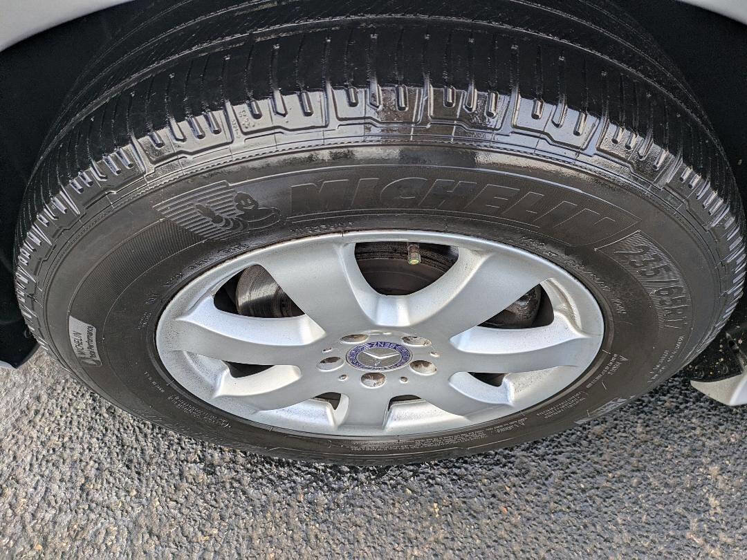 Used 2006 Mercedes-Benz R 350 R 350 AWD 4MATIC 4dr Wagon image 9