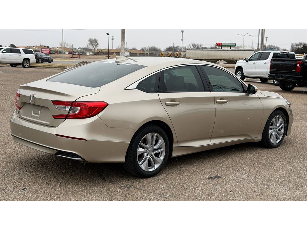 Used 2018 Honda Accord LX image 7