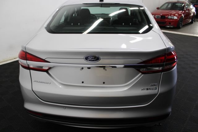 Used 2018 Ford Fusion SE FWD image 7