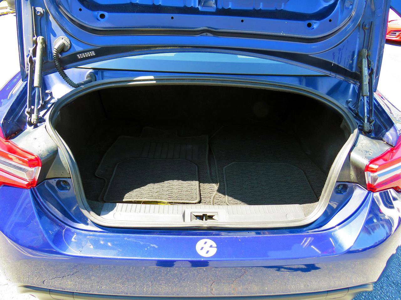 Used 2017 Toyota 86 image 15