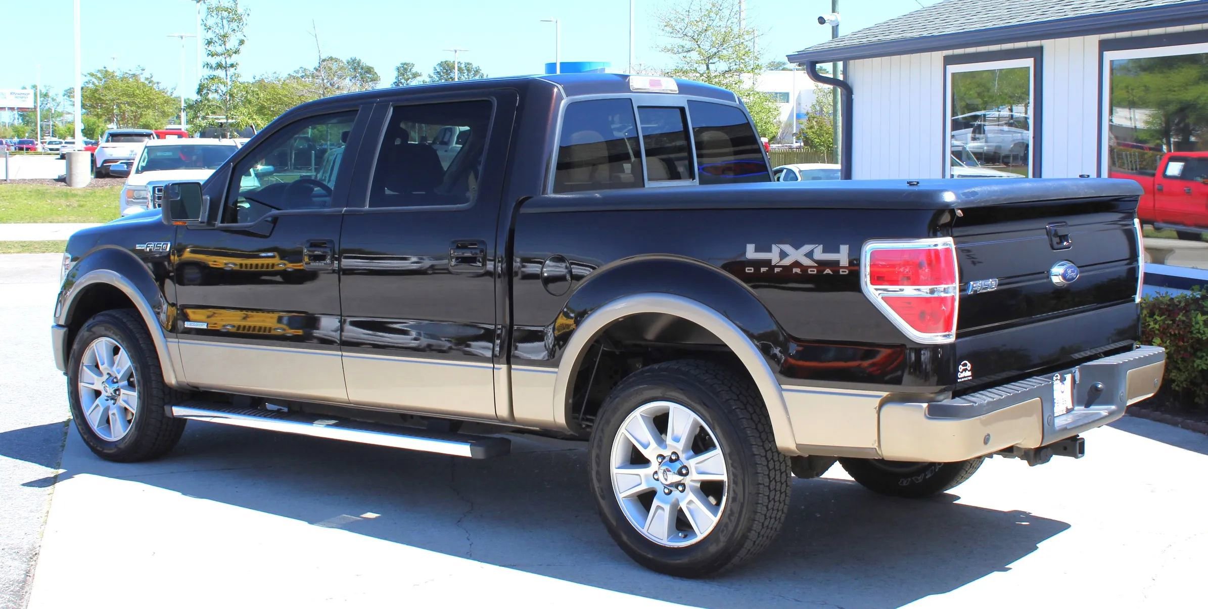 Used 2013 Ford F150 Lariat w/ Luxury Equipment Group image 3