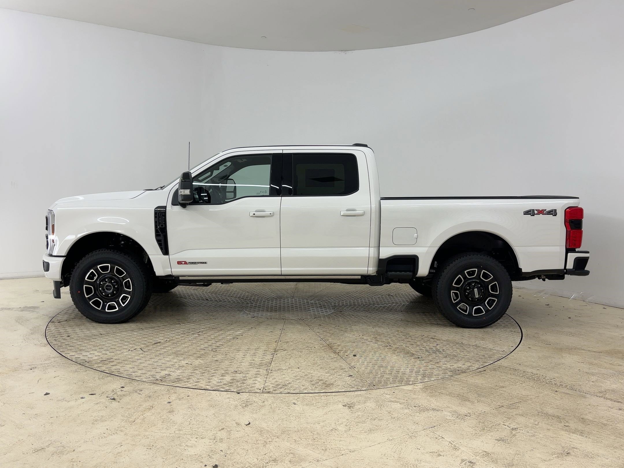 New 2026 Ford F250 Platinum image 2