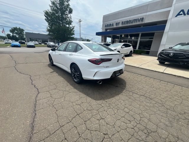 Used 2025 Acura TLX SH-AWD w/ A-SPEC Pkg image 9