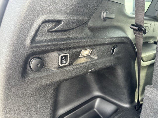 Used 2024 Jeep Grand Cherokee L Laredo image 29