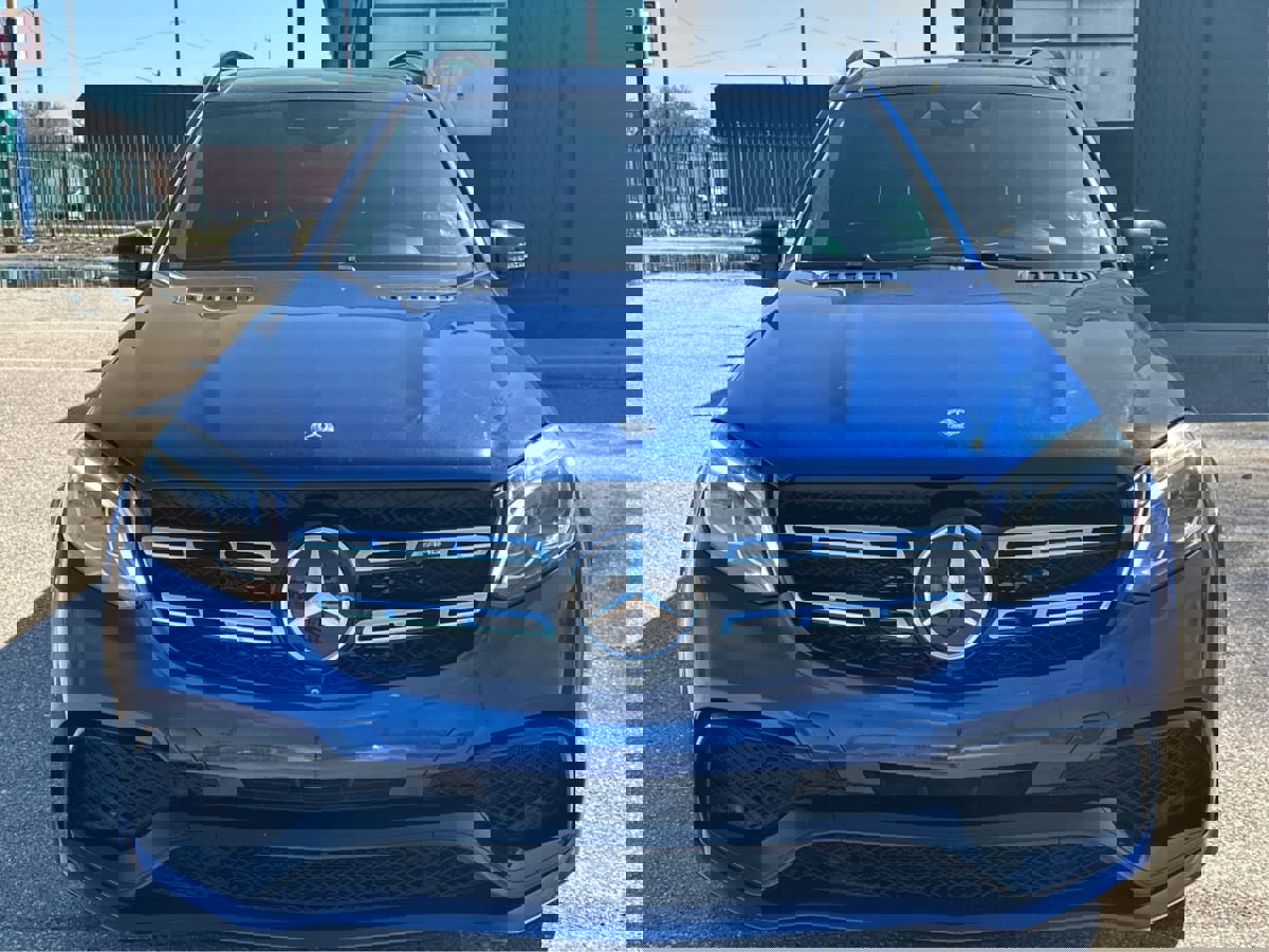 Used 2019 Mercedes-Benz GLS 63 AMG 4MATIC w/ AMG Night Styling Package image 23