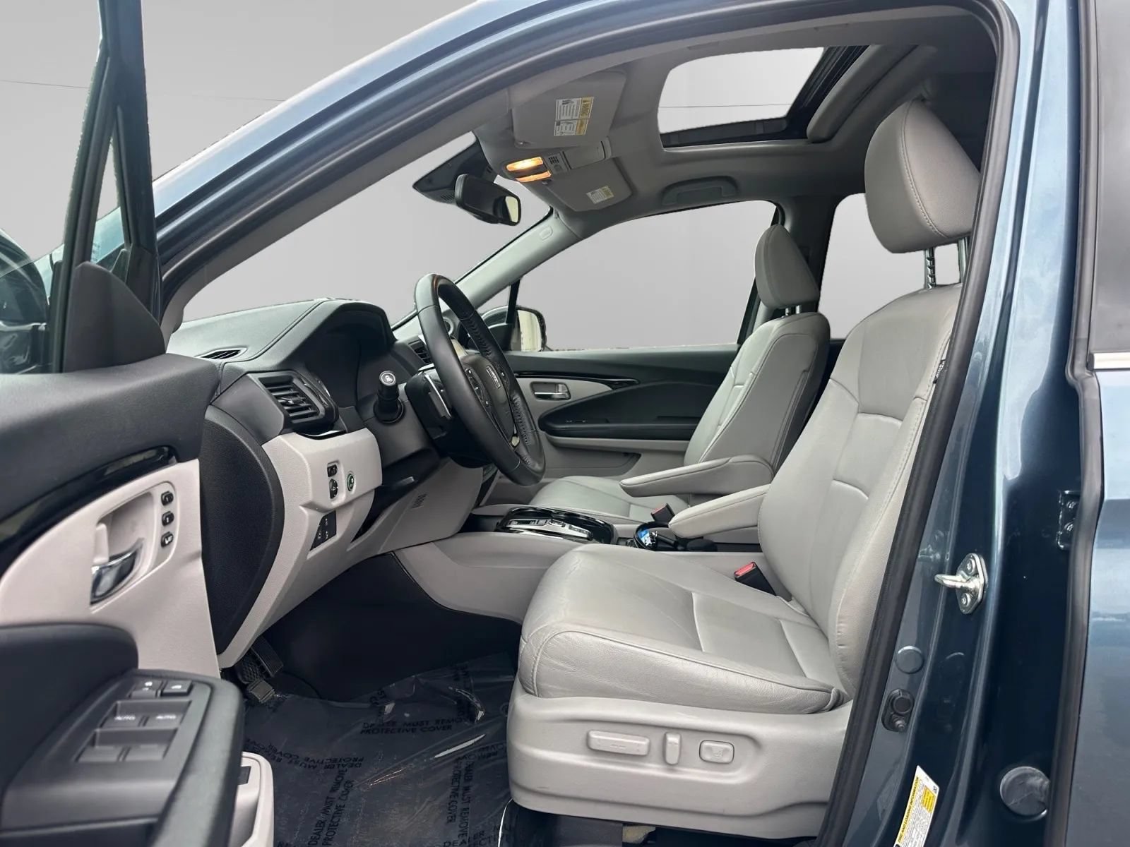 Used 2018 Honda Pilot Touring image 8