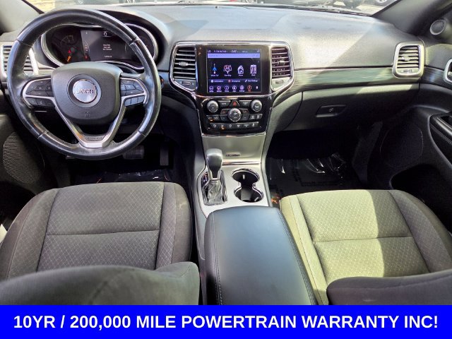 Used 2020 Jeep Grand Cherokee Laredo w/ 18" Wheel & 8.4" Radio Group RWD image 13