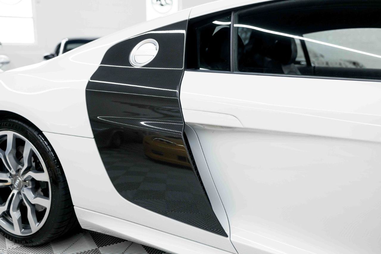 Used 2014 Audi R8 V10 AWD/4WD image 25