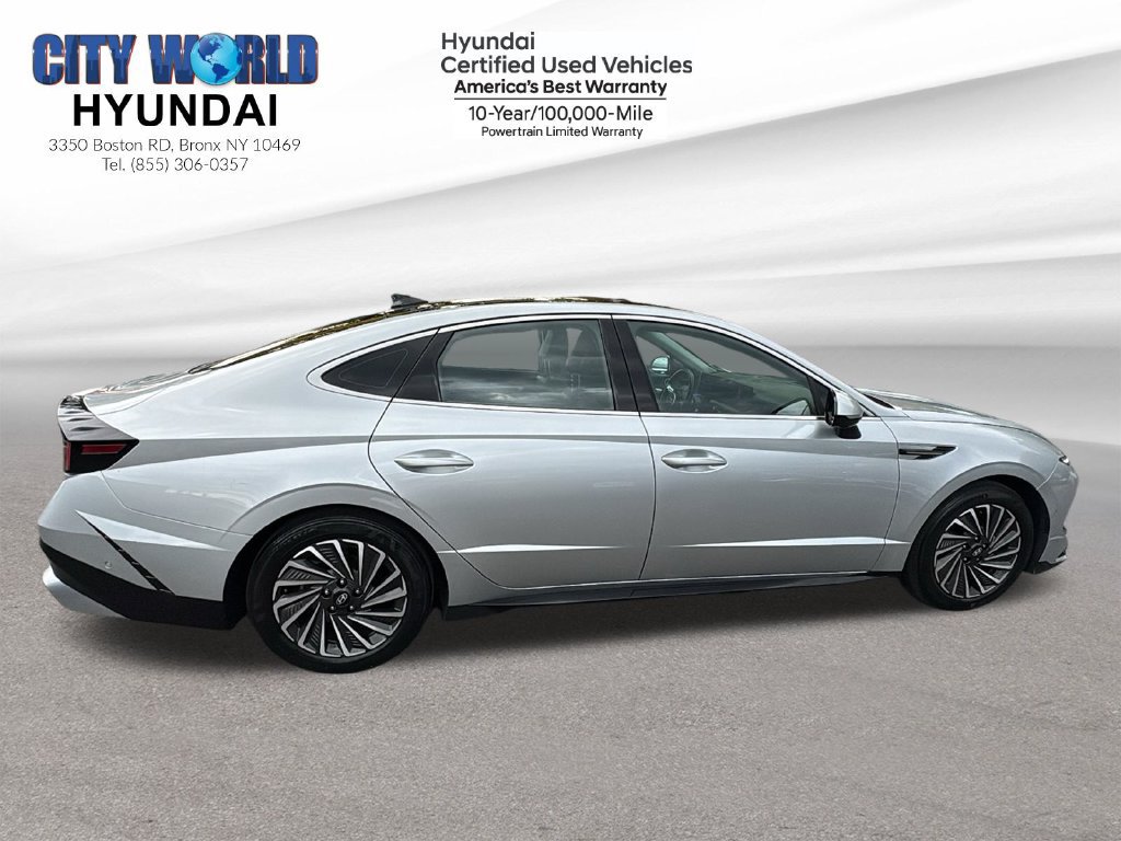 Used 2025 Hyundai Sonata Limited FWD image 6