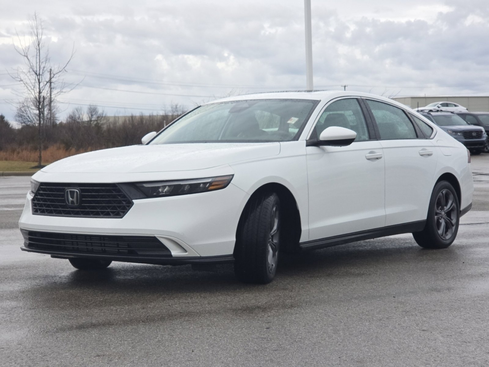 Used 2023 Honda Accord EX image 14