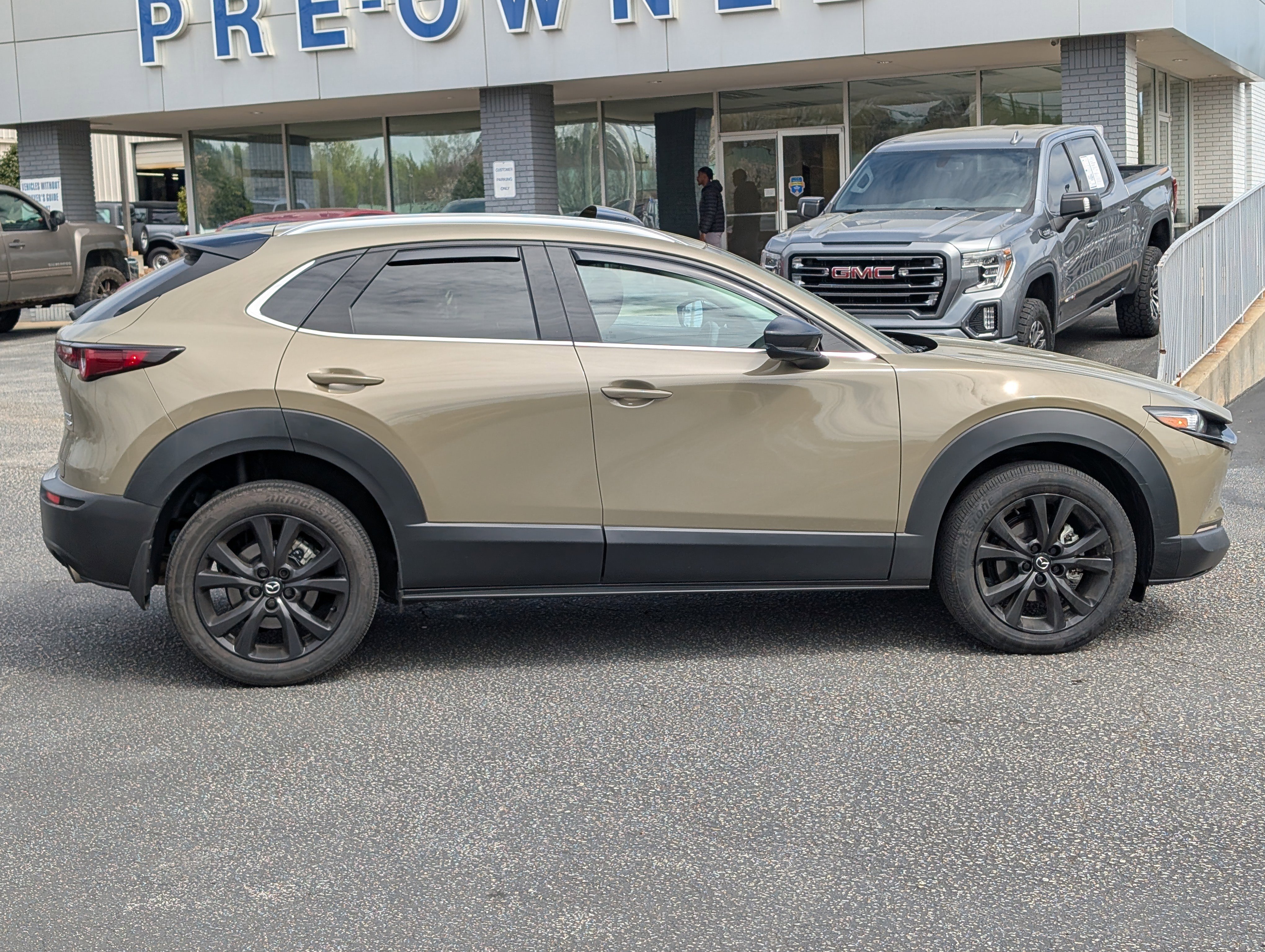 Used 2024 MAZDA CX-30 Carbon image 8